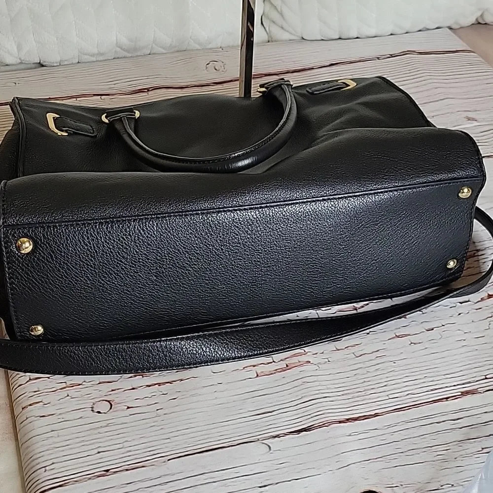 MICHAEL Michael Kors Large Black Leather Shoulder Bag